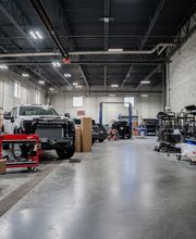 Crash Champions Collision Repair Slinger image 10