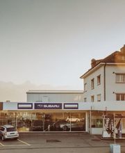 Bei uns in der Centralgarage AG Steffisburg/Thun, beraten wir Sie gerne zu den Automarken Jeep und Subaru. Die Leidenschaft für die Mobilität hat uns dazu bewogen ebenfalls markenunabhängige Autodienstleistungen anzubieten. Deshalb fassen wir unter unserem Label, Momentum 55, alle markenunabhängigen Dienstleistungen zusammen.