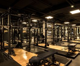 Fitness First Dortmund - Squat Racks
