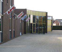 Maas Autobedrijf Dennis
