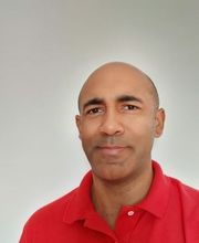 Yé Dominique image 1