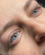 Beauty Esthetics Bild 7