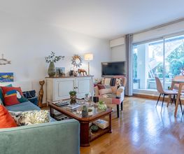 L'Angle Properties image 3