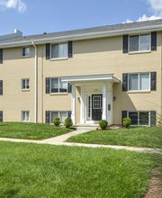 Cedar Tree Apartments image 5