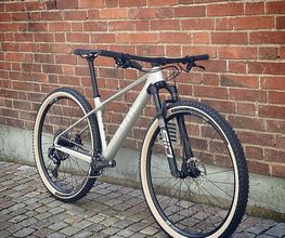 LG Bike Store image 3
