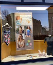 Brustprothetik Schaufenster.jpg