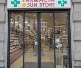 ingresso-farmacia-sun-store-locarno