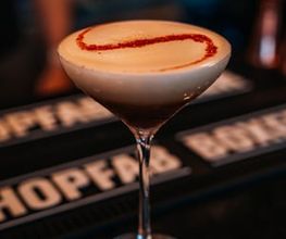 Cue Café Restaurant & Lounge Bar Bild 7