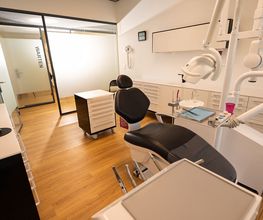 Dr. med. & med. dent Raphael Perren Bild 4