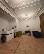 ProLaserLine Empfangs- und Wartebereich