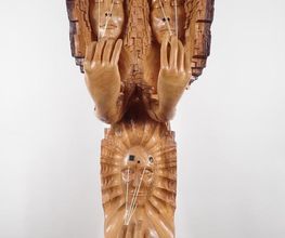 Skulptur "Evolution-The Highest Level"