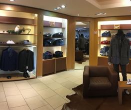 ALEX SPORTS LES BOUTIQUES SA Bild 6