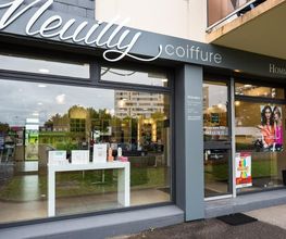 Neuilly Coiffure image 12