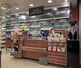 caissier-pharmacie-sun-store-avenches