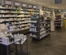 Pharmacie-Amavita-Gare-Nyon-produits