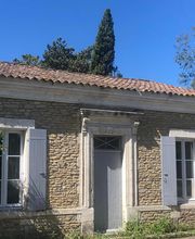 Les Fleurs De Lys image 14