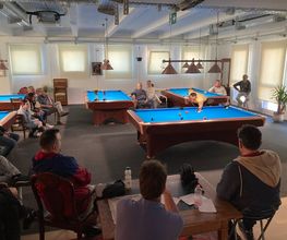 Everlong Pool Billards & More - Sala biliardi Bild 6