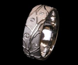 RetinaDesign Goldschmiede für Eheringe und Schmuck Bild 6