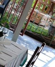 CASA PORTUGUESA image 11