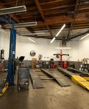 Crash Champions Collision Repair Pasadena image 18