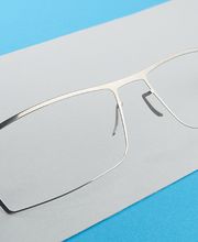 Ätzteil Brille