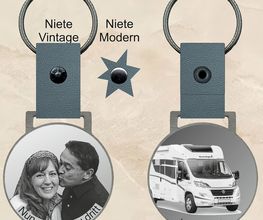 schlüsselanhänger-Vanlife-mit-gravur-edelstahl-personalisierbar-text-gravur-bild-foto-geschenk-Baby-02.jpg
