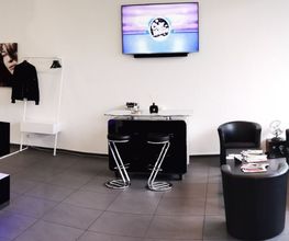 Adam Coiffeur Salon Bild 2