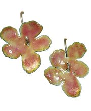 Boucles d'oreilles Collection Botanie
Techniques : Argent massif émaillé.
Créations & pièces uniques par Salomé Osorio.