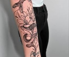 Cosmos Tattoo Bild 20