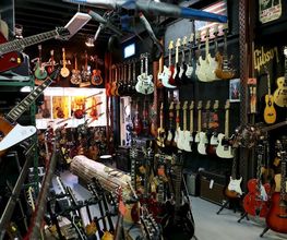 Damico Store image 3