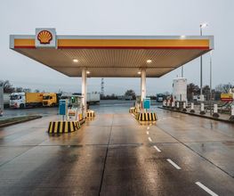 Shell Recharge Charging Station Bild 1