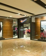 Nike Factory Store La Jonquera - Closed imagen 7