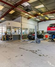 Garage De Noblat image 17
