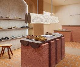 BIRKENSTOCK STORE immagine 6