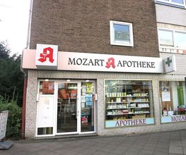 Aussenansicht der Mozart-Apotheke