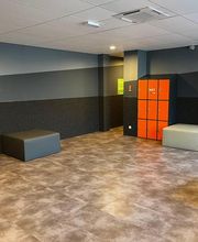 Basic-Fit Enschede Wesselerbrinklaan 24/7 - kleedkamers