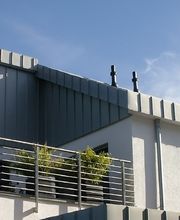 Fassadenbekleidung mit Zinkprofilen in Winkelfalztechnik, Essers Bedachungen GmbH, Herzogenrath