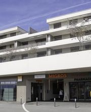 Pharmacie-Amavita-Neyruz