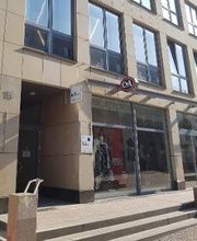 Außenbereich Ansicht Gebäude WBS TRAINING Wismar