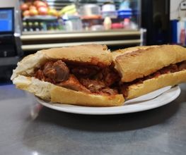 bocadillocarnecontomatebardamangranada.jpg