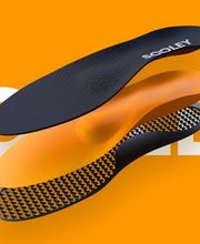 Sooley – Maßgefertigte Einlagen für B2C und B2B

Sooley bietet maßgefertigte Einlagen, die per 3D-Scan mit dem iPhone von zu Hause aus bestellt werden können. Jede Einlage wird in Deutschland von Orthopädieschuhtechnikern gefertigt und weltweit kos