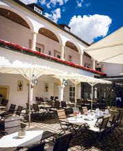 Schlosshotel Neufahrn e.K. Bild 4