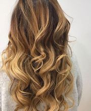 Camille Albane image 3