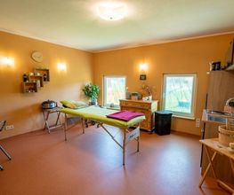 Jung Kati Physiotherapie + Gerätetraining Bild 2