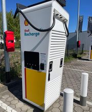 Shell Recharge Charging Station Bild 2