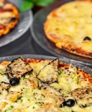 Royal Pizza image 19