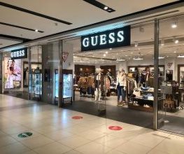 GUESS immagine 2