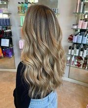 Designers Edge Hair Studio & Bella Vita Garden Spa image 1