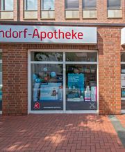 Aussenansicht der Pluggendorf-Apotheke