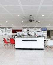 Opticien LUÇON Optical Center image 3